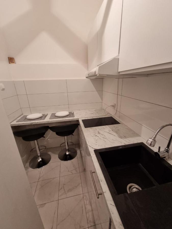 Drinka Parlament Center Apartment Belgrado Exterior foto